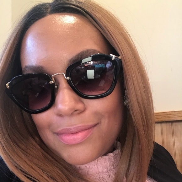 Meet your Posher π πππΆπ‘π - Picture 3 of 6